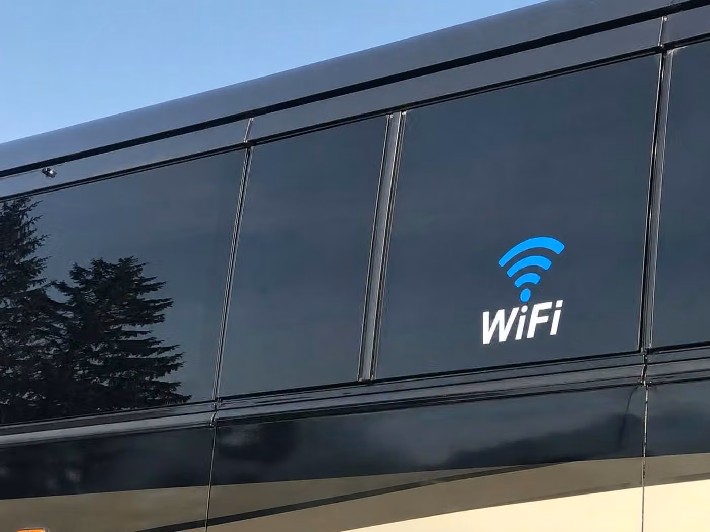 banning 18 passenger minibus wifi