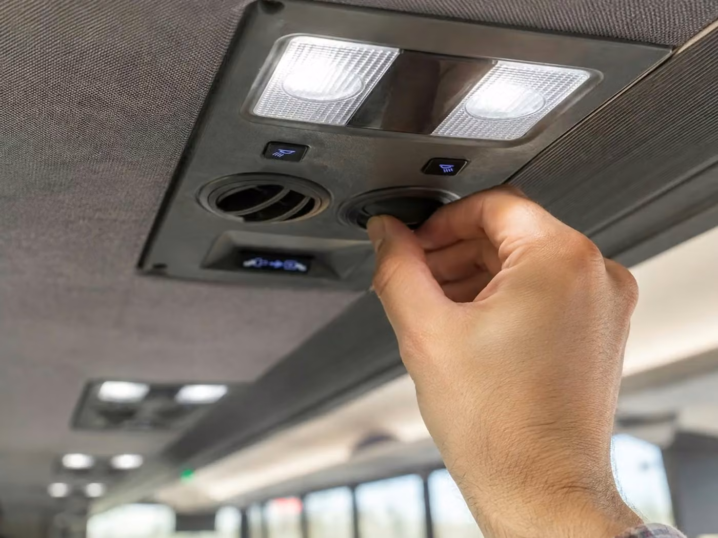 banning 35 passenger minibus air conditioning