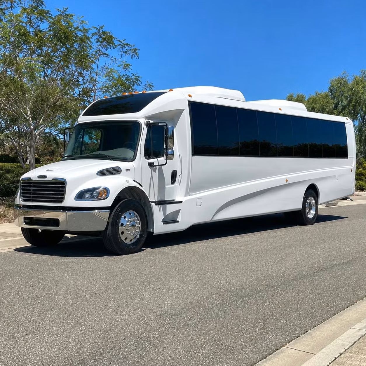 35 passenger minibus